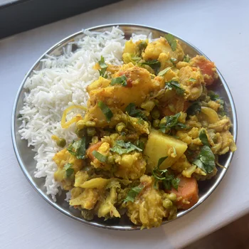 Aloo gobi matar gajar sabzi
